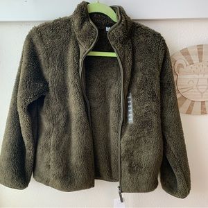 NWT Uniqlo fluffy jacket brown/ green kids 11-12 women’s S